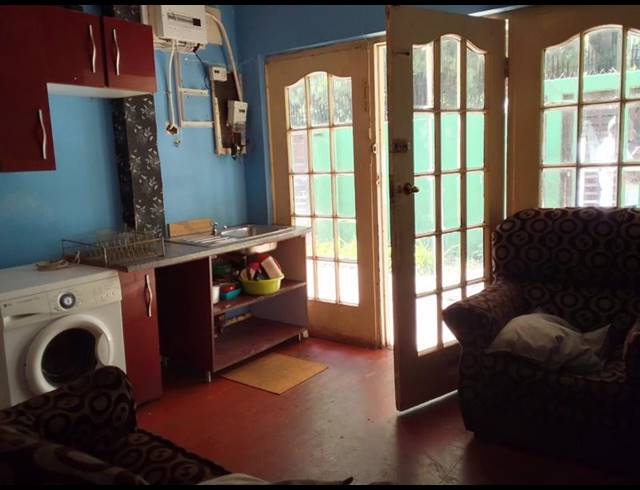 10 BEDROOM HOUSE FOR SALE IN BEREA